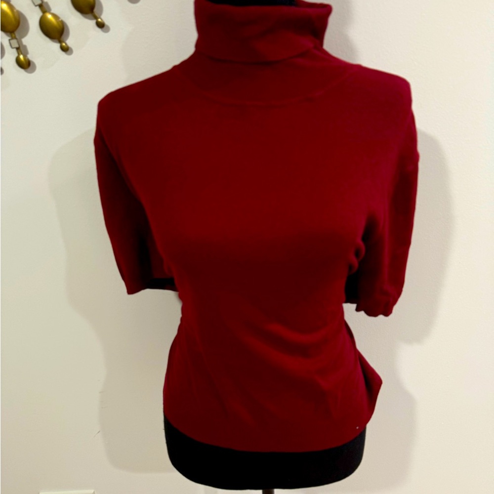 New w/o tags HM Turtleneck sweater